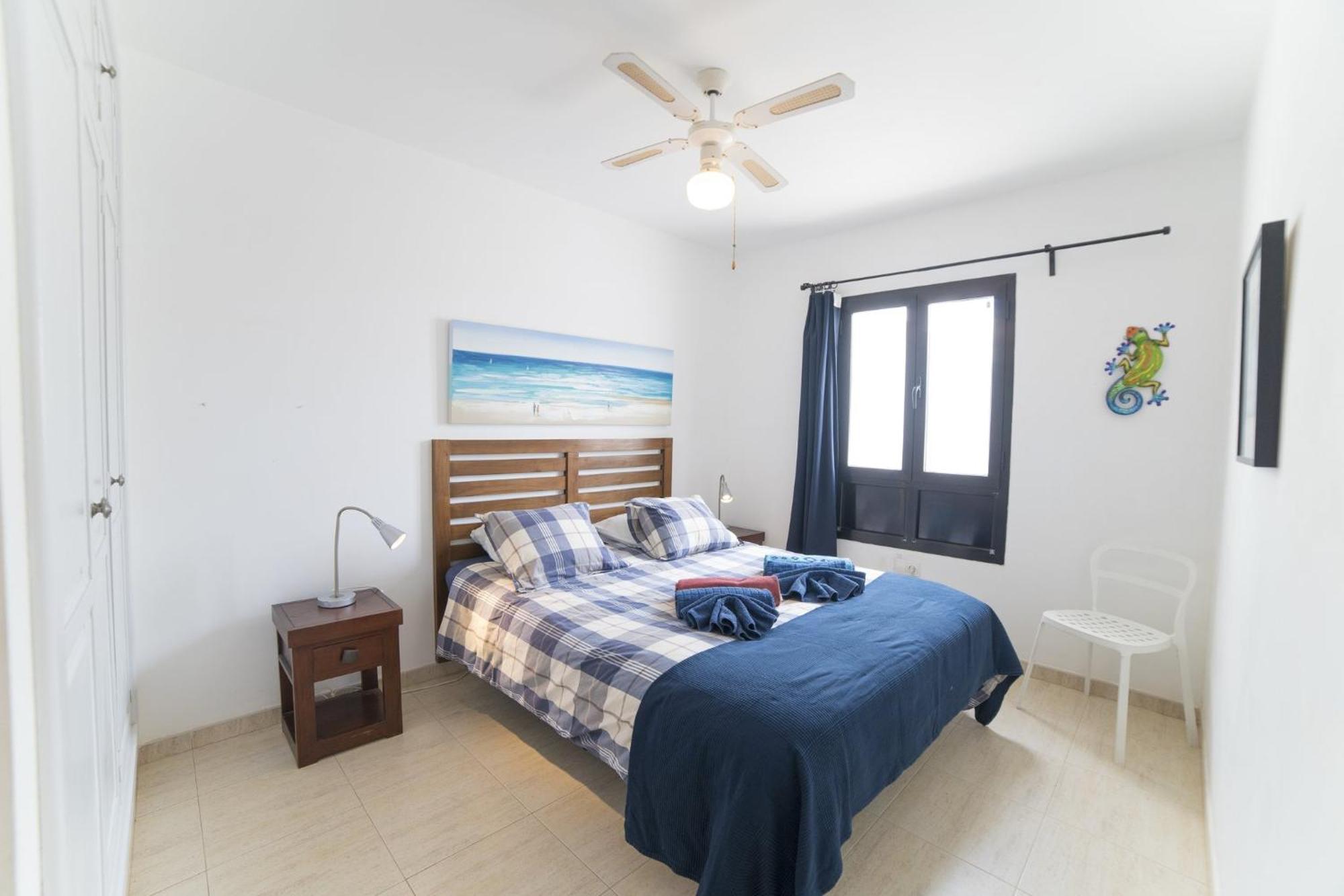 Extraordinary 3 Bedrooms Naraku Spacious Sun Terrace Outdoor Pool, Hot Tub And Bbq