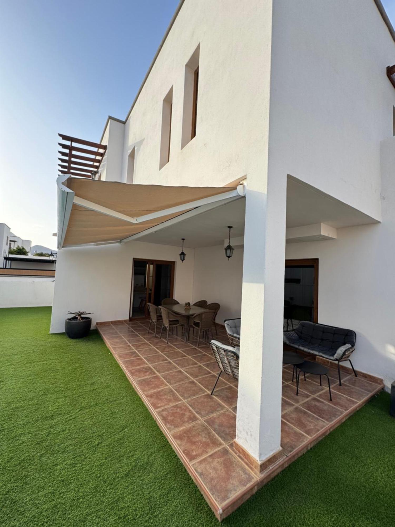 Lava Villa Costa Teguise