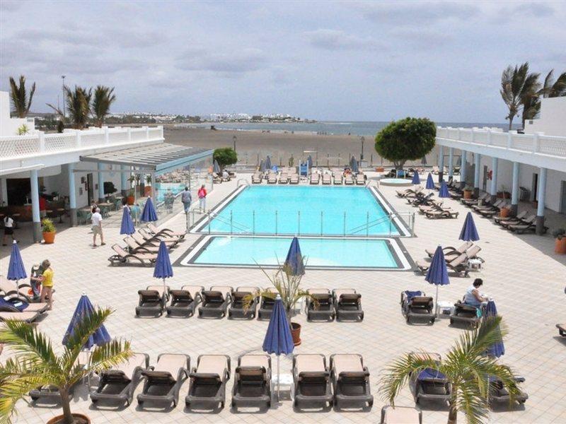Costas Hotel