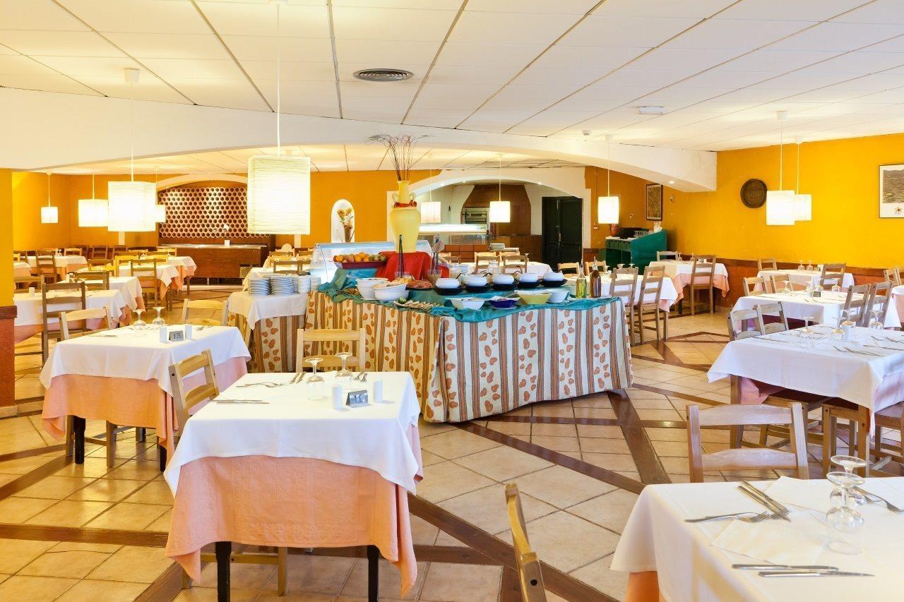 Elba Lanzarote Royal Village 4*