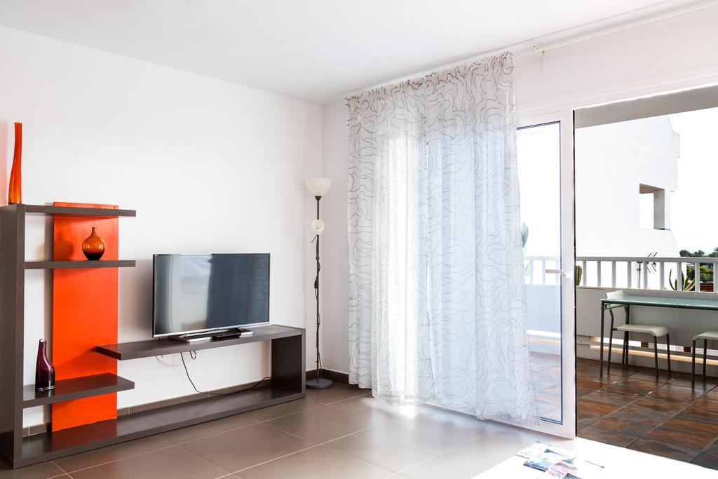 Vivienda Vacacional Orange * Costa Teguise