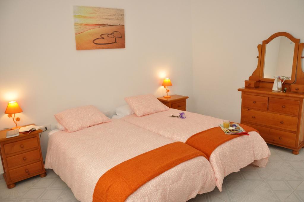 La Casita De Mari Carmen Country house Mala