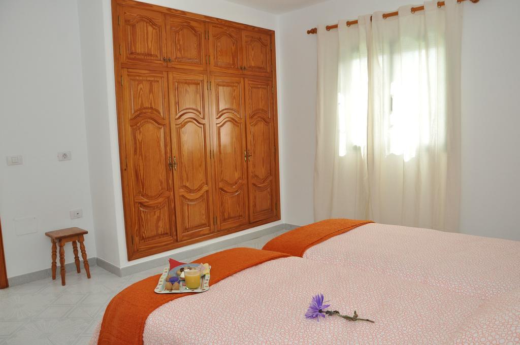La Casita De Mari Carmen Country house *