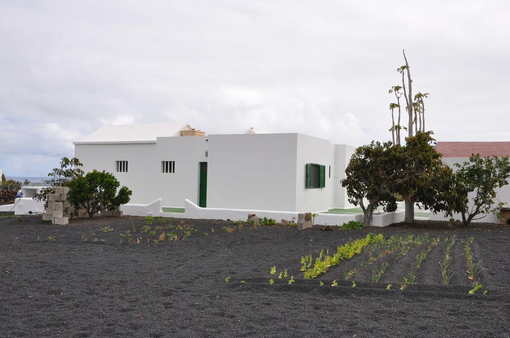 La Casita De Mari Carmen Country house Mala