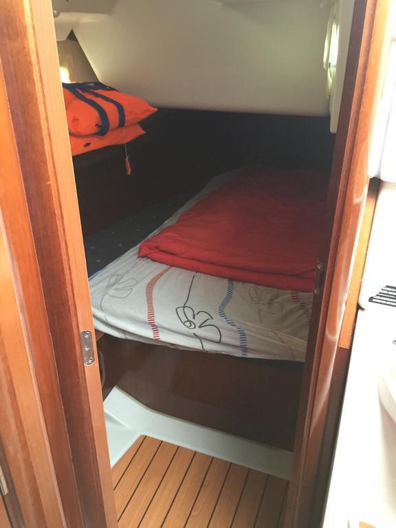Botel Boat Puerto Calero