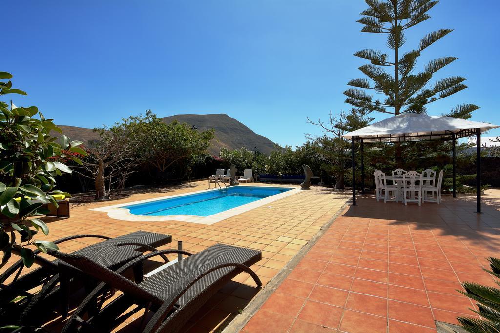 Villa Paradise Private Pool Yaiza By Pvl *