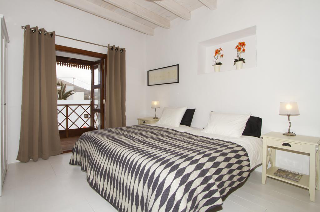Country house Tiagua 81 *