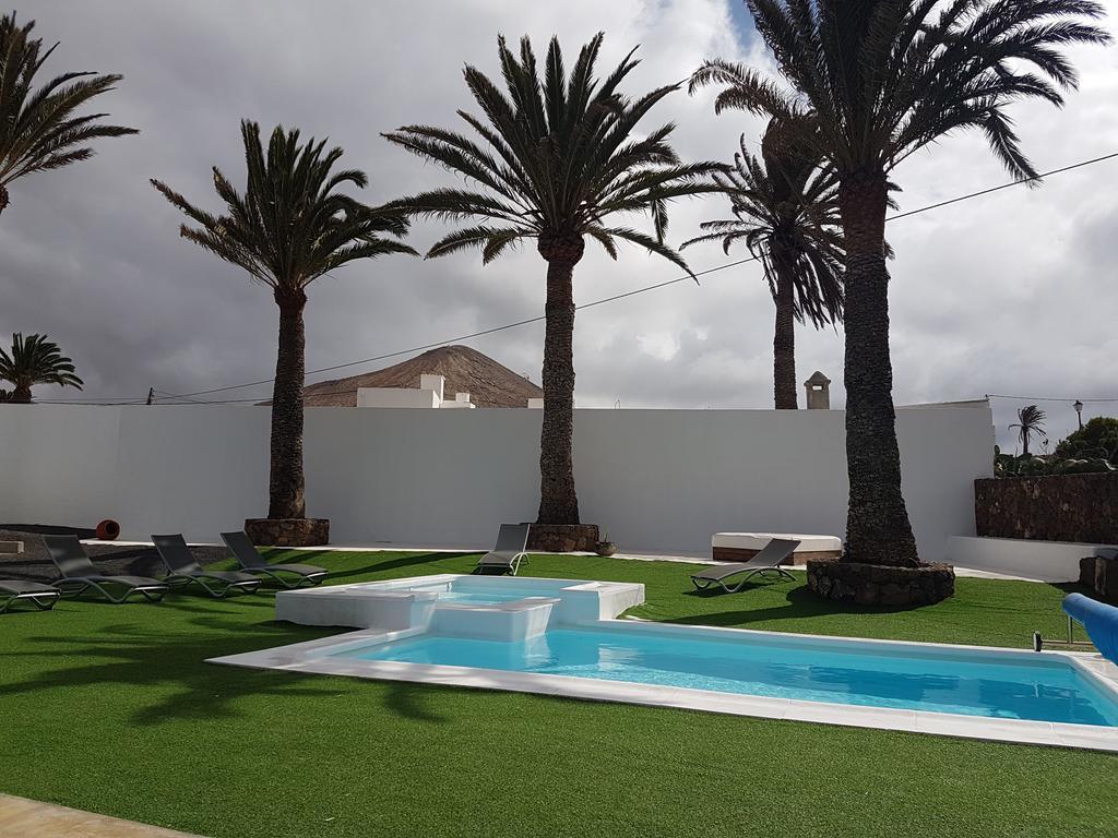 Hotelito Rural Flor De Timanfaya Tinajo
