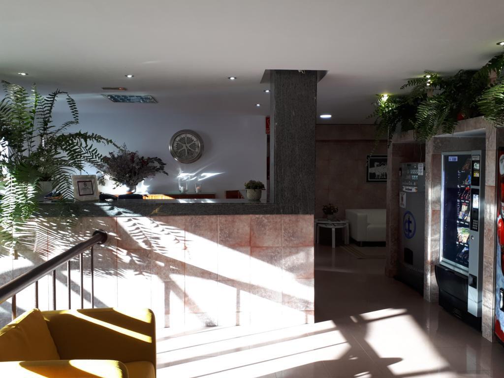 Residencia Cardona Hostal