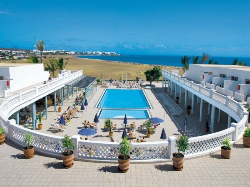 Costas Hotel