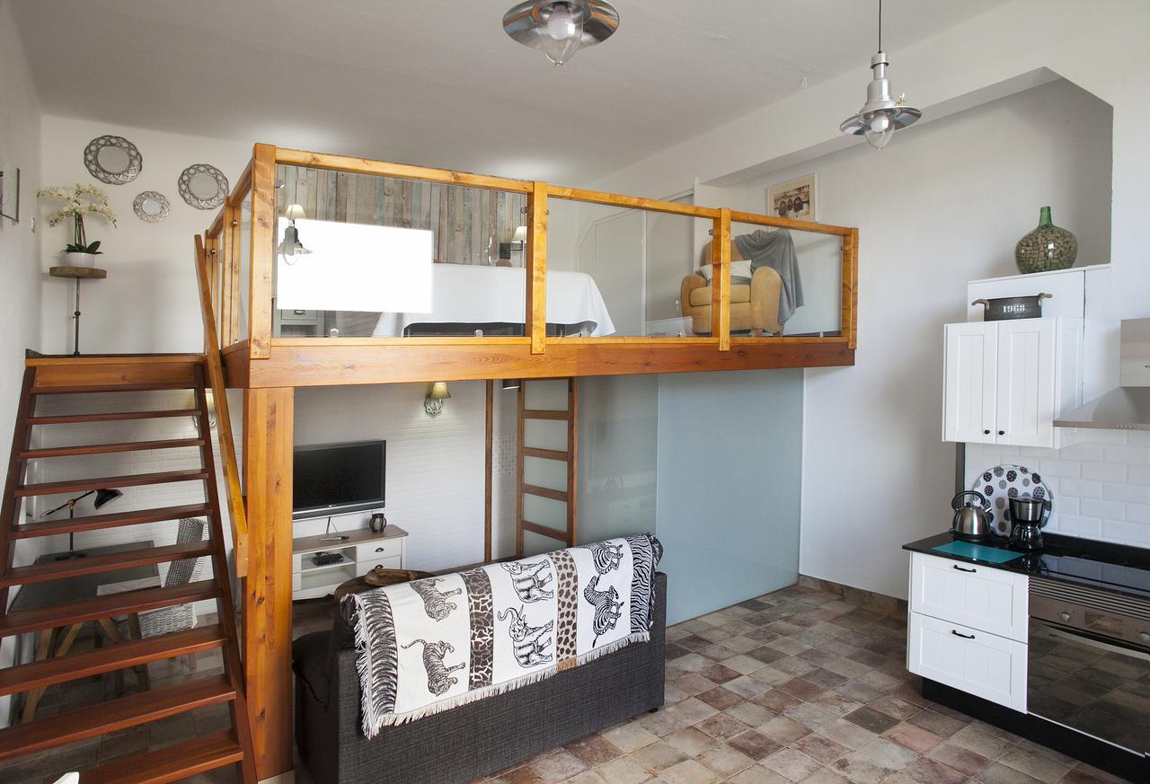 Caserío Leandro Iv * Tías