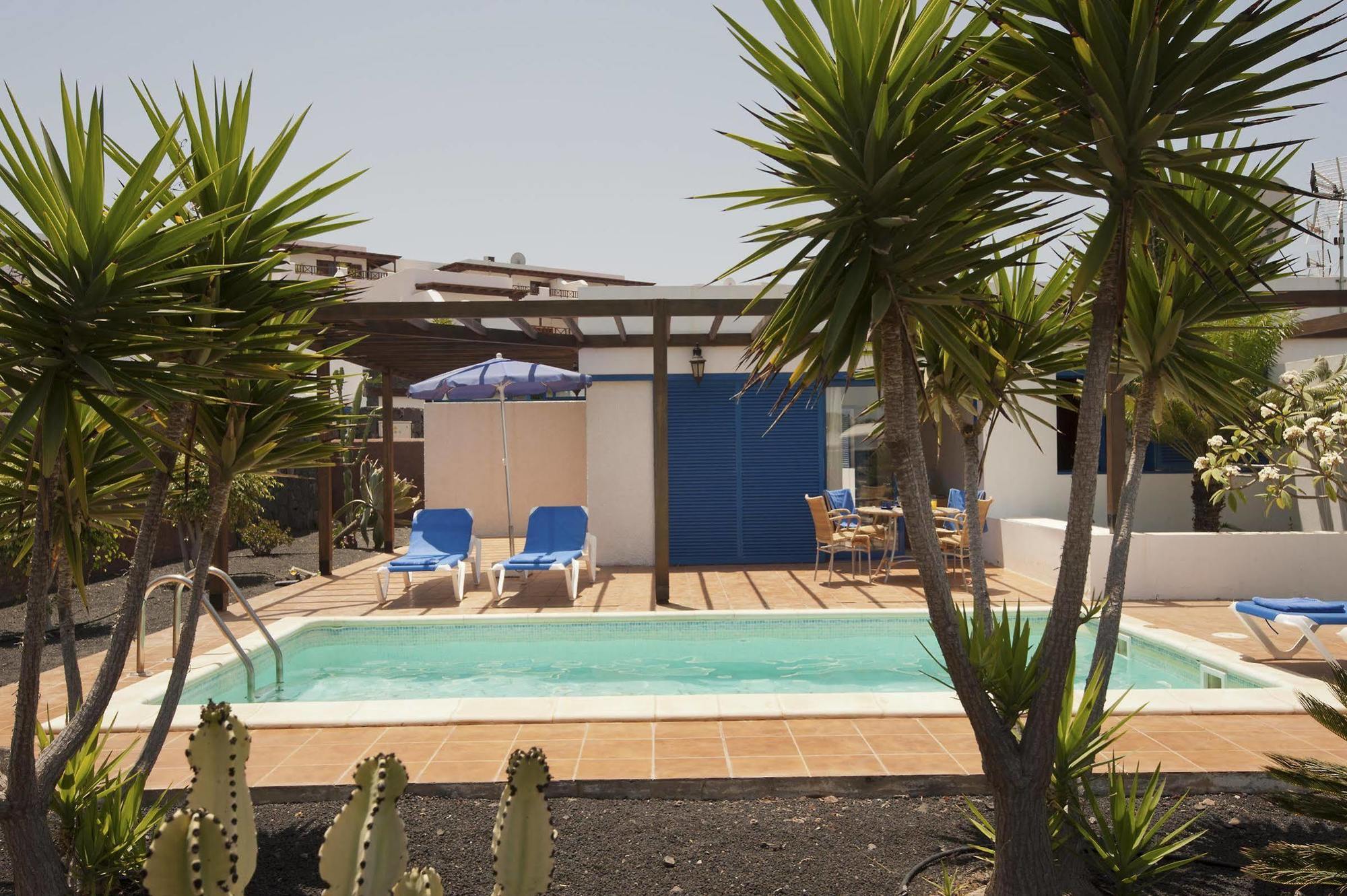 Marinas Resort 3*