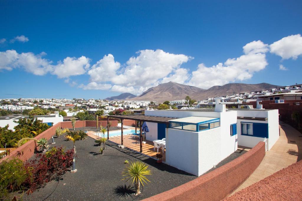 Marinas Resort