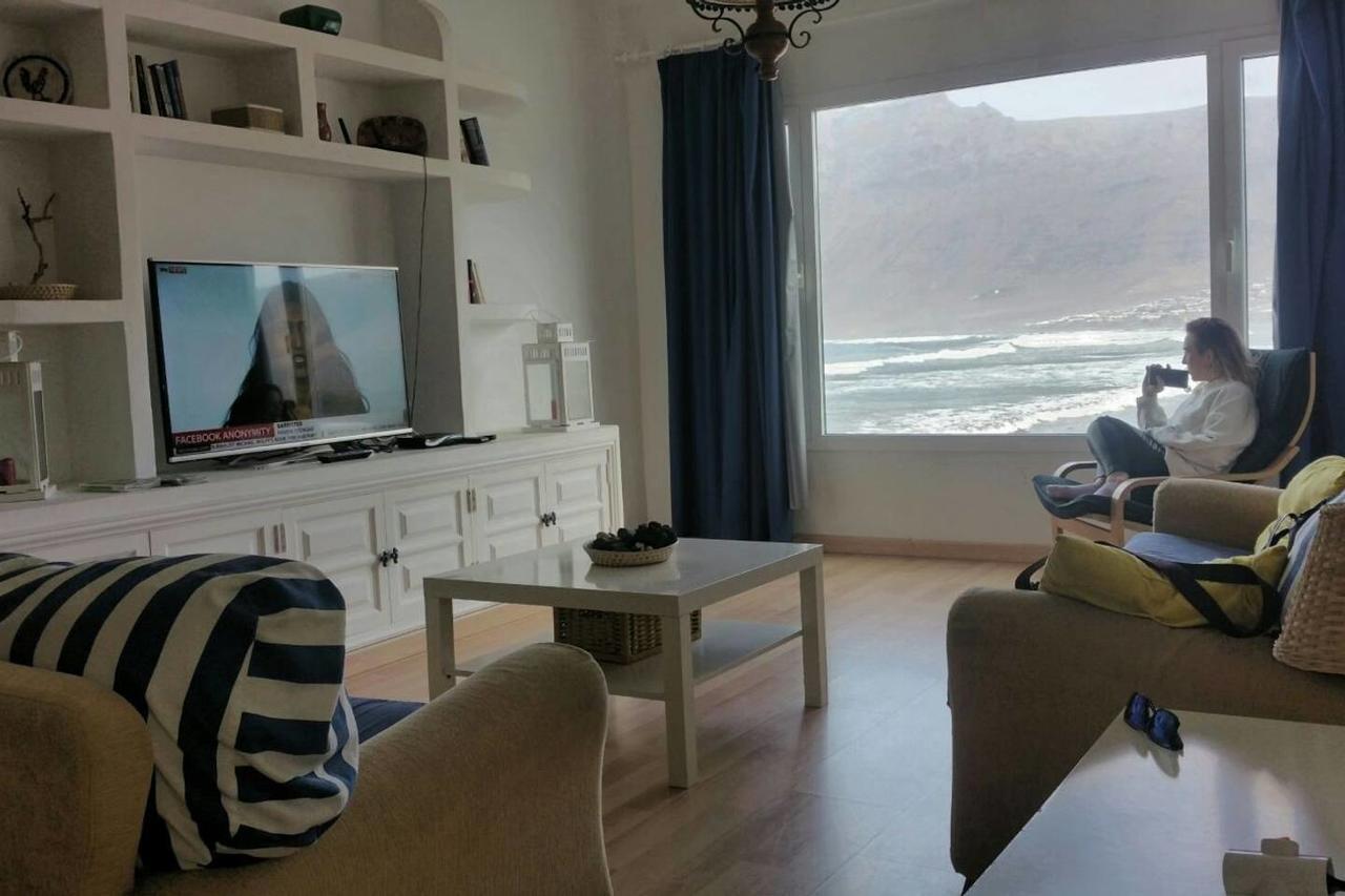 Playa De Caleta De Holiday home *