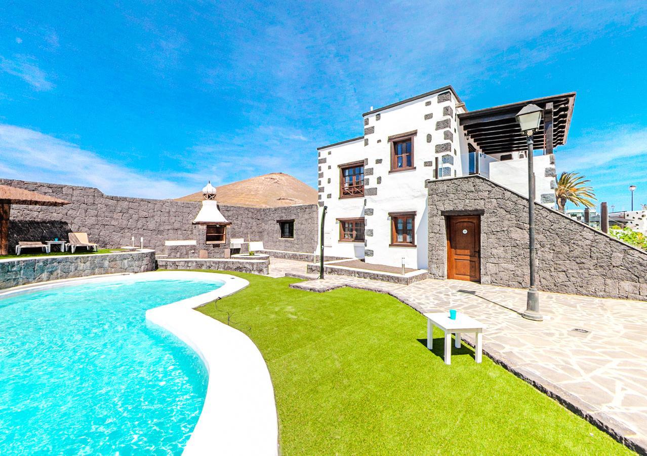 Rurales Islas Canarias * La Asomada (Lanzarote)