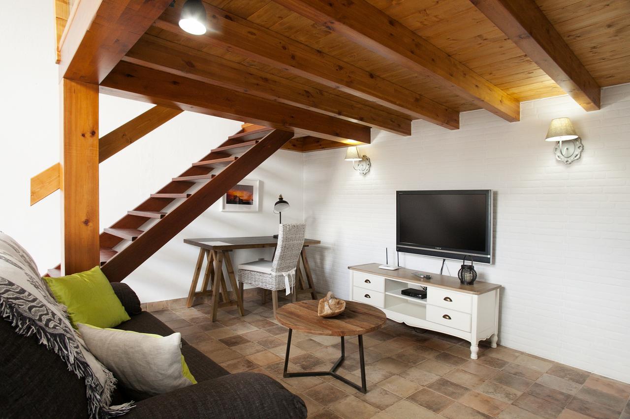 Caserío Leandro Iv Villa Tías