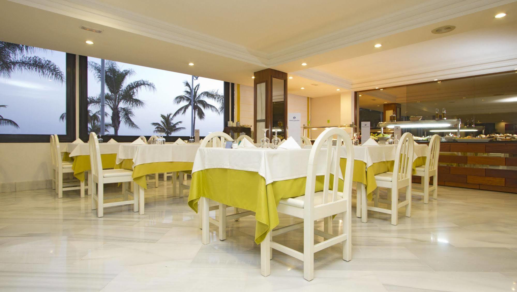 Lancelot Hotel
