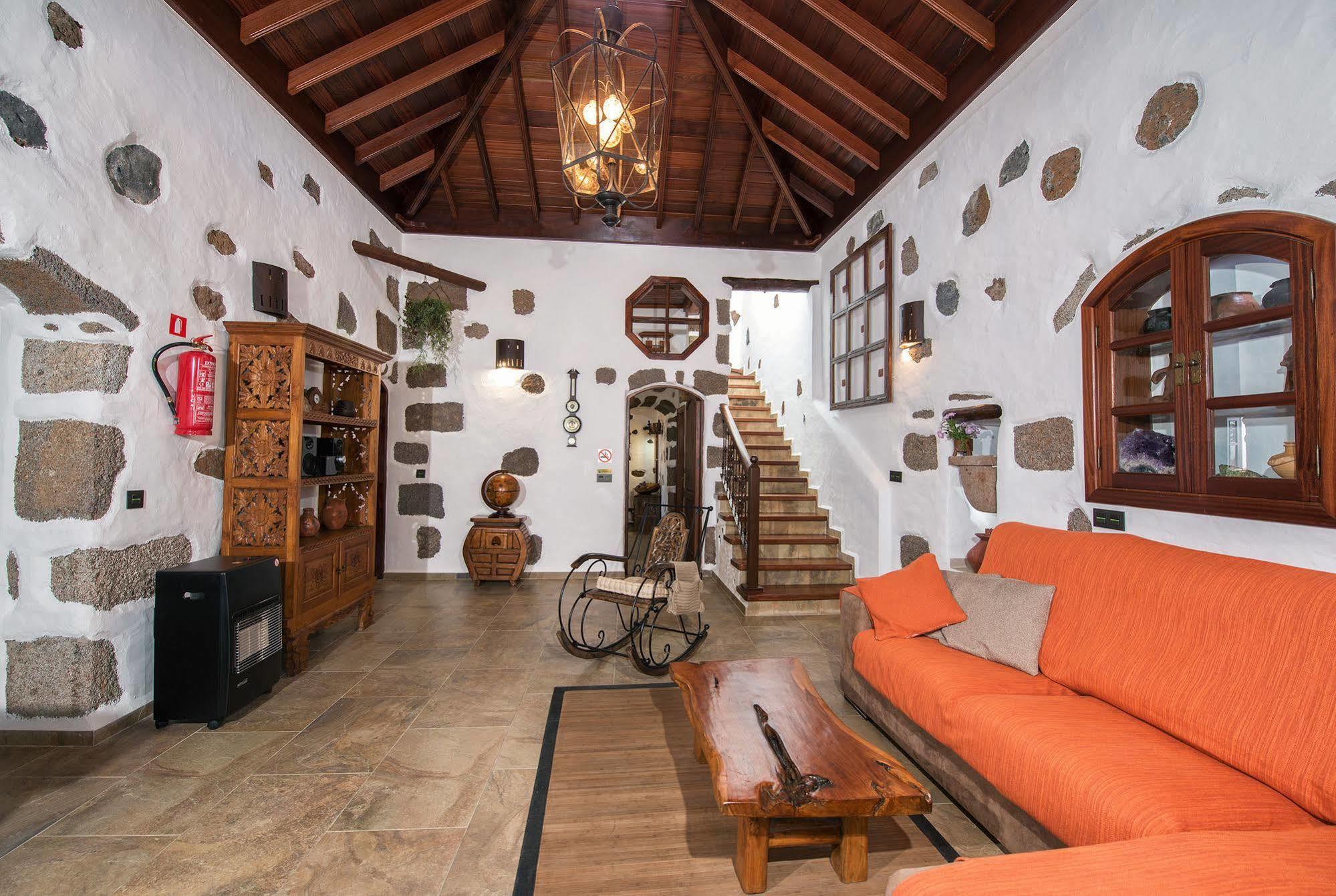 Casa Emblematica Garaday Lanzarote Country house Tinajo