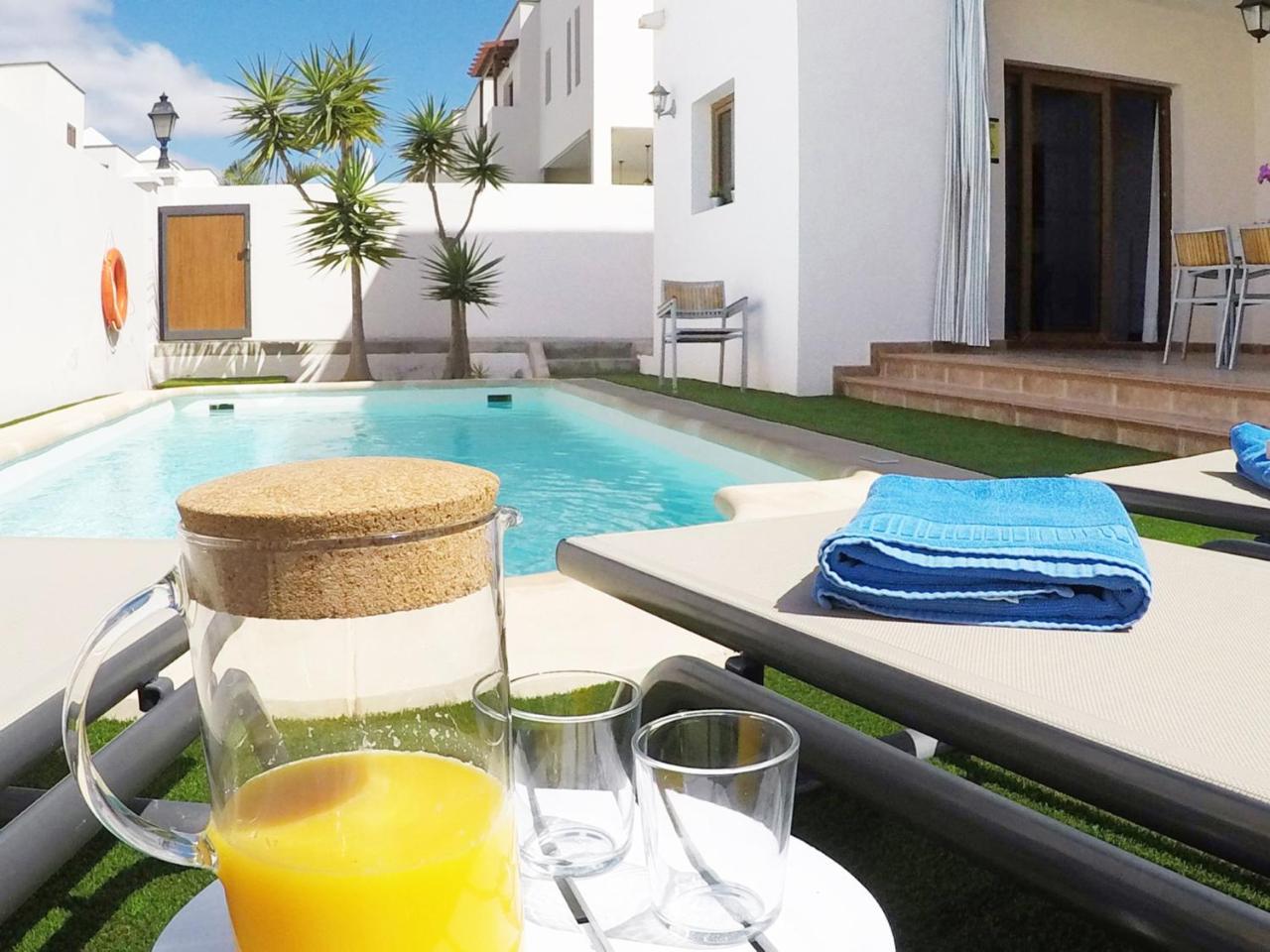 Caletas Village Costa Teguise