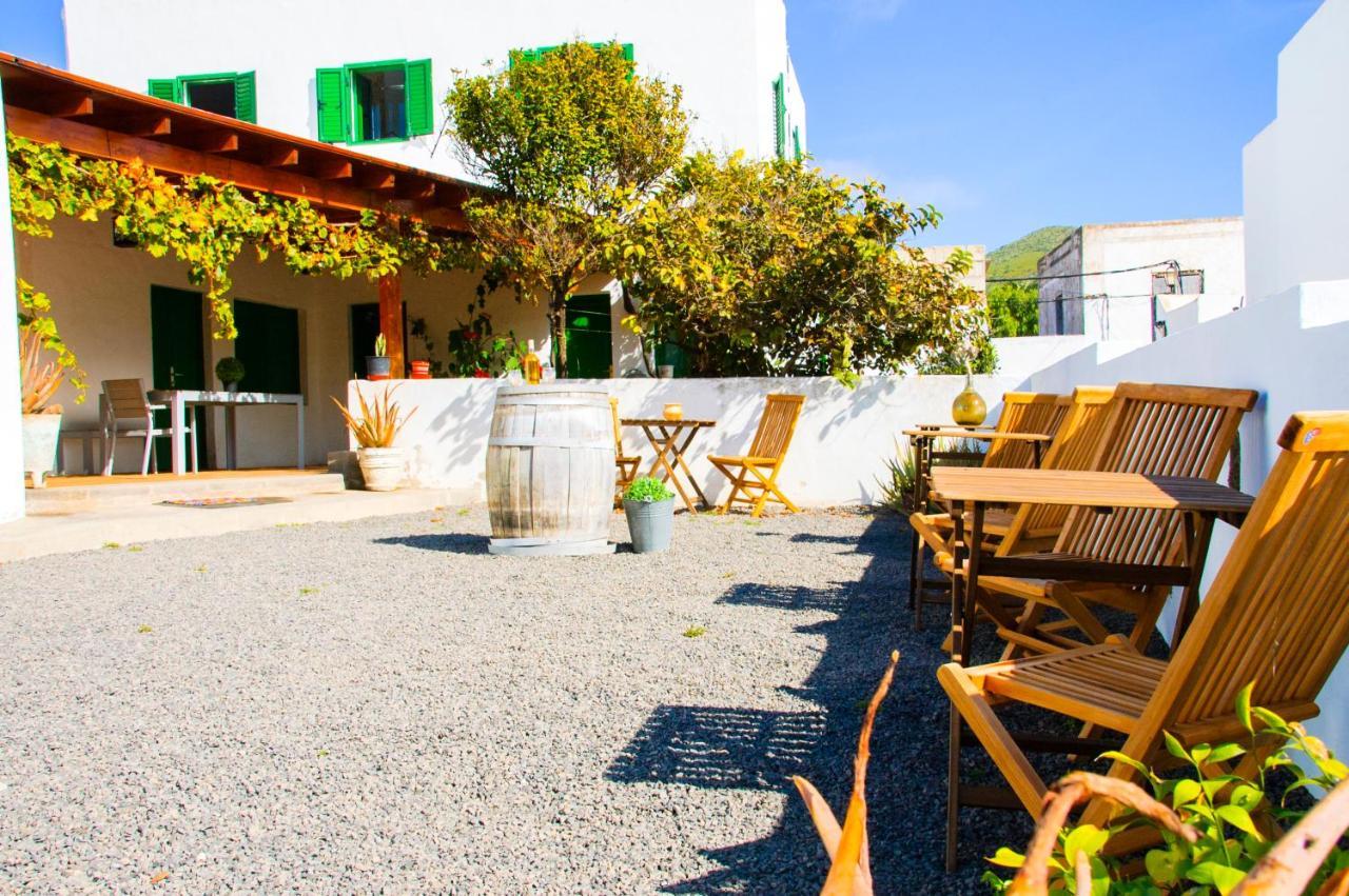 Casa Abuela Elena Guest house Haria