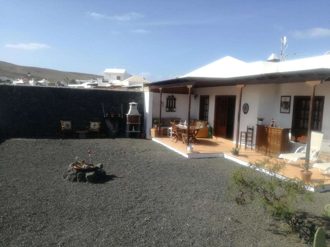 Cactus & Aloe Villa