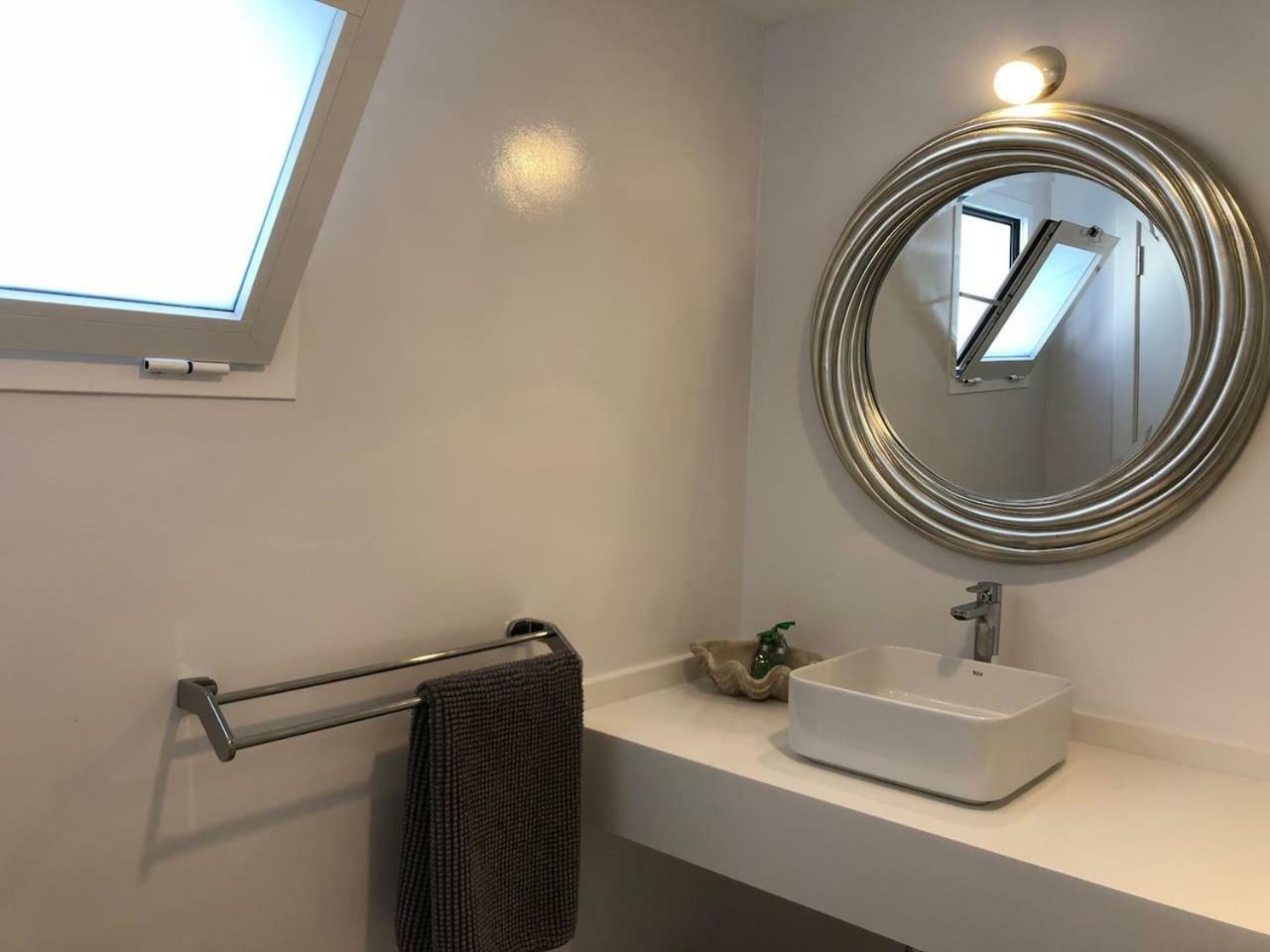 Sea Breeze With Shared Pool And Near The Beach Costa Teguise