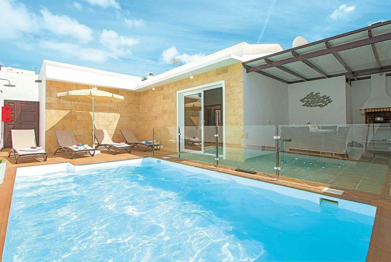 Villa Eris