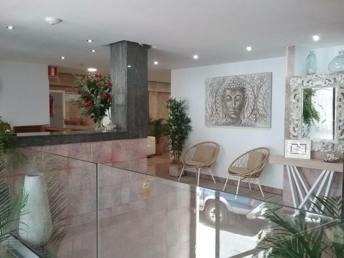 Residencia Cardona Hostal *