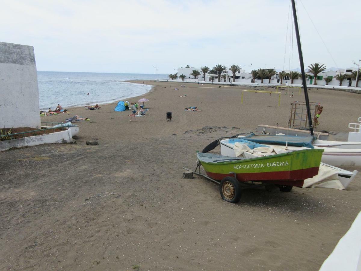 La Barquita By The Beach