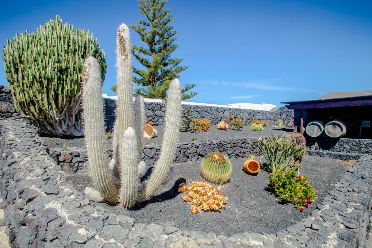 Casa Veroles Lanzarote * El Islote
