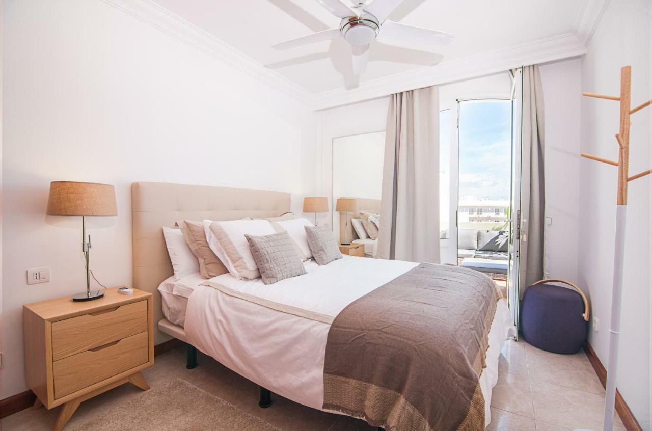 & Terrace 4c Apartment