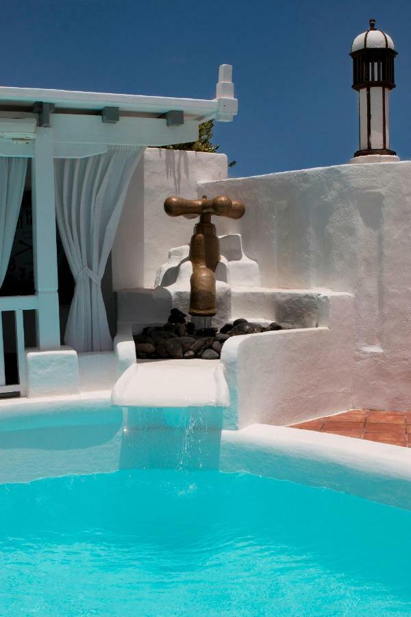 Deluxe Designer Historic Via Lactea, Panoramic Sea Views, Own Private Heated Pool And Subtropical Garden * La Asomada (Lanzarote)