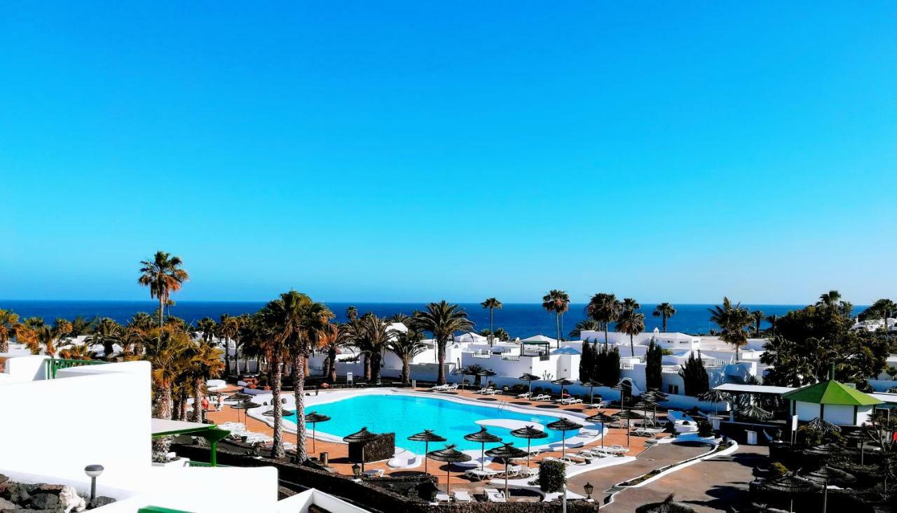 Sun&sea Coronas Costa Teguise