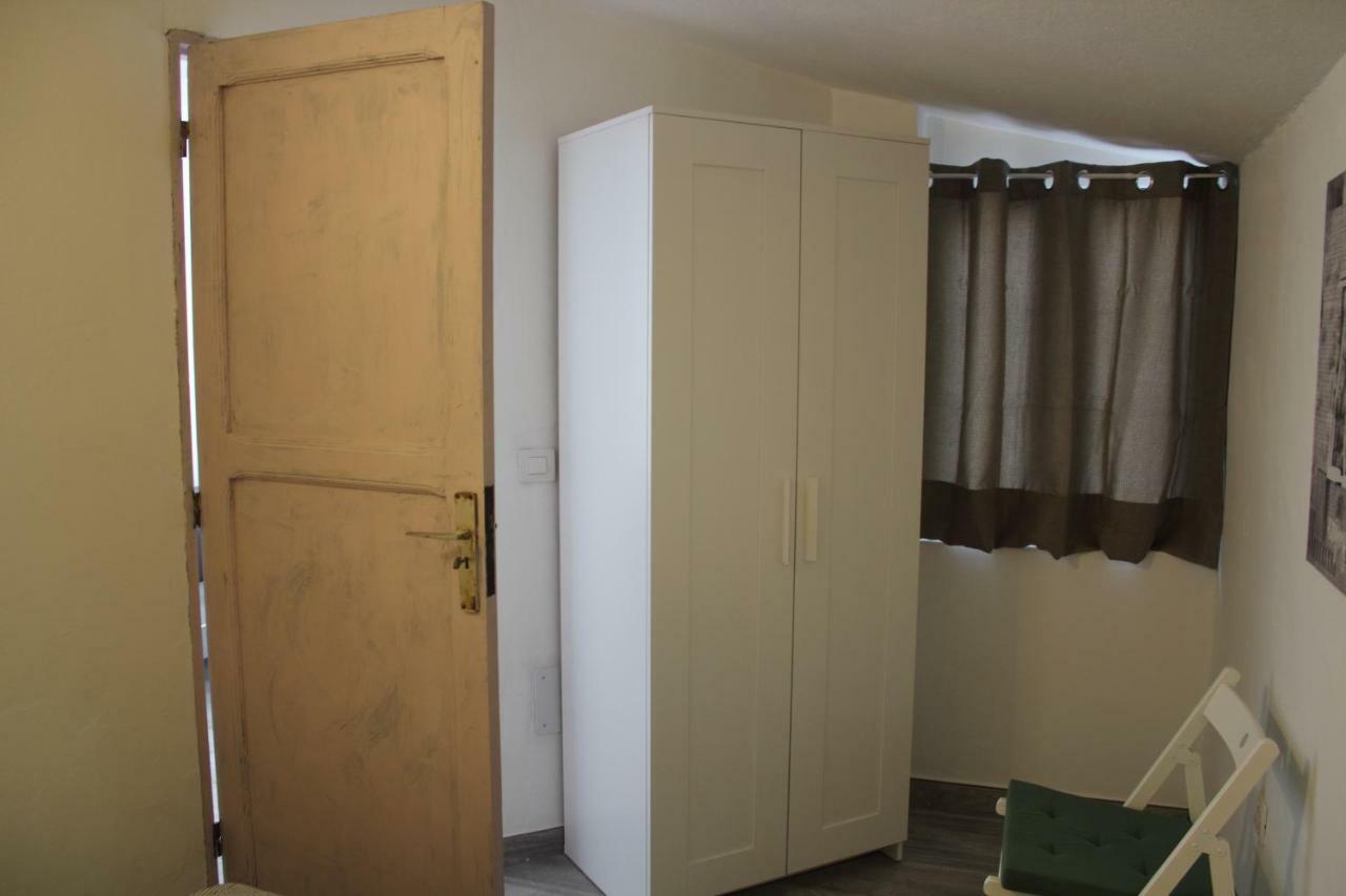 Apartment Apart. 3