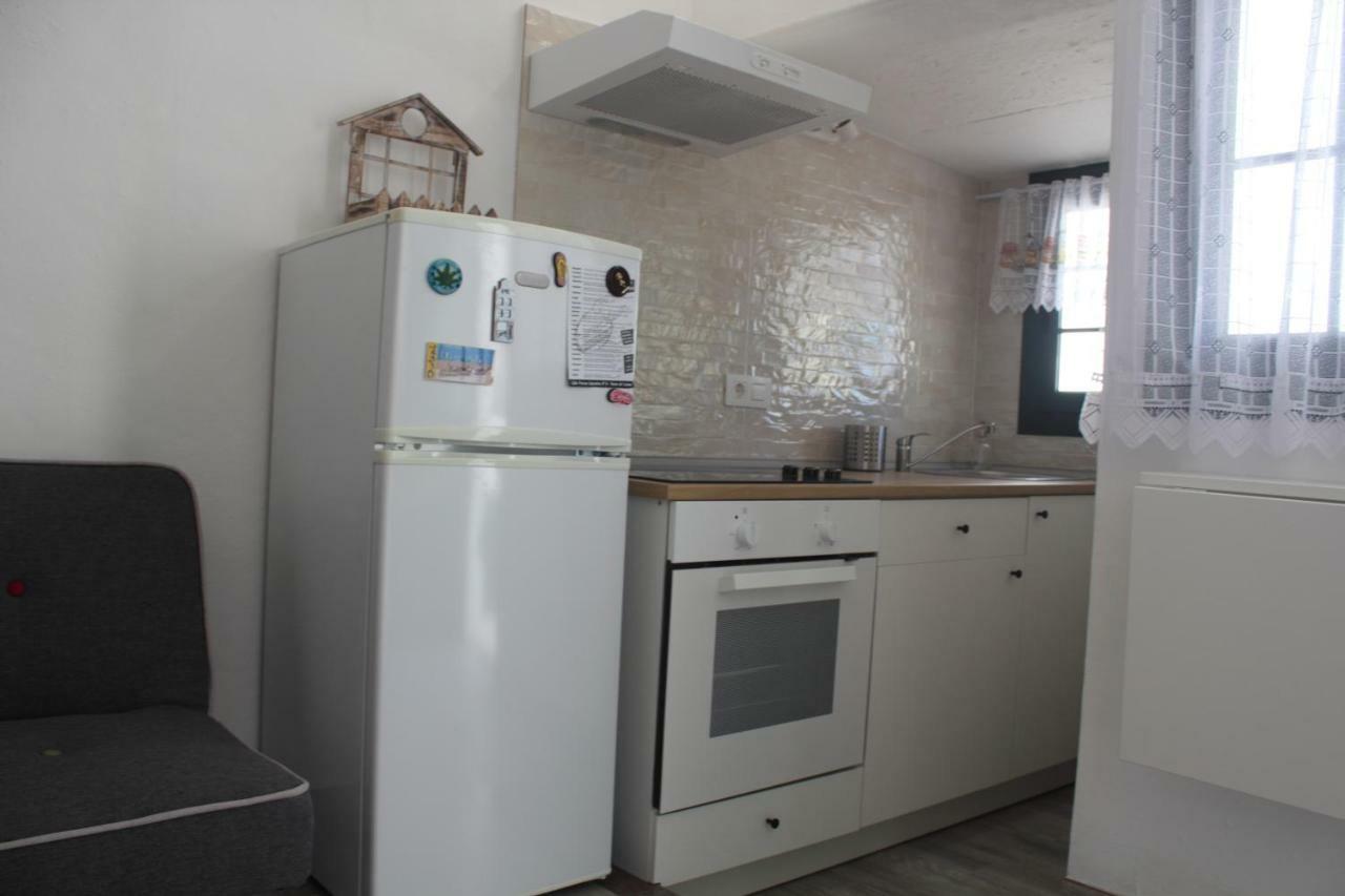 Apartment Apart. 3 *