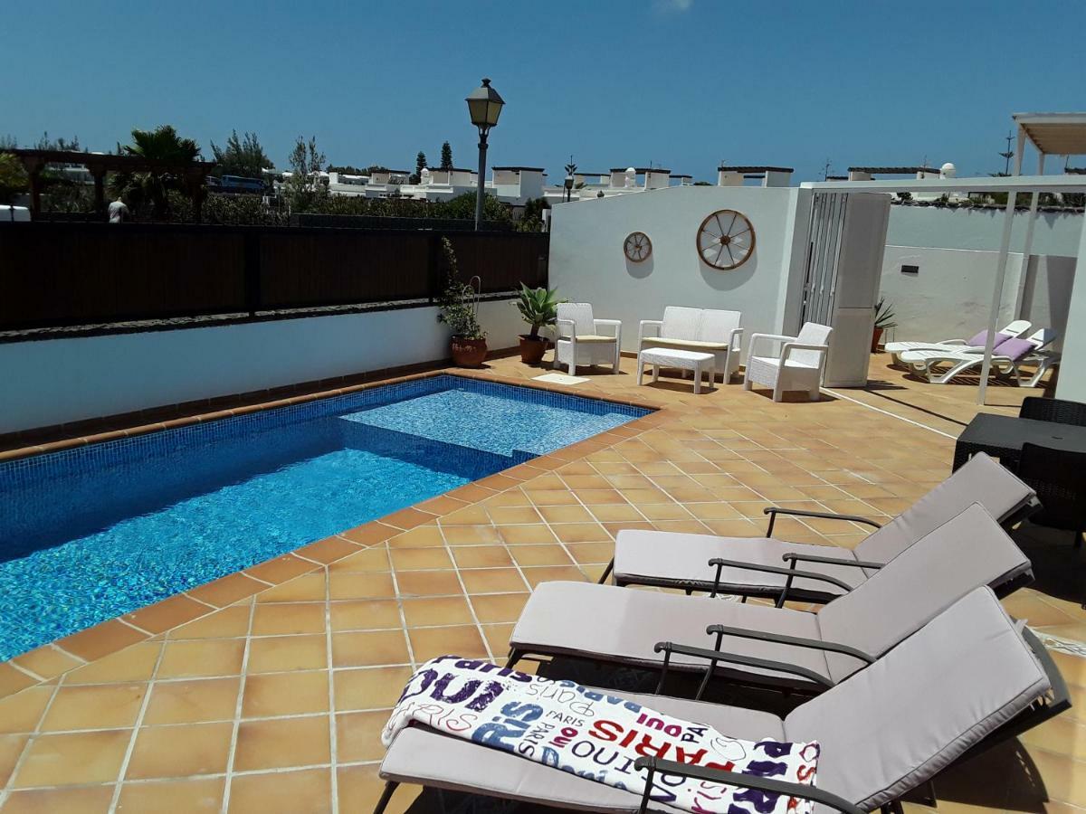Arecas Mansion Villa *