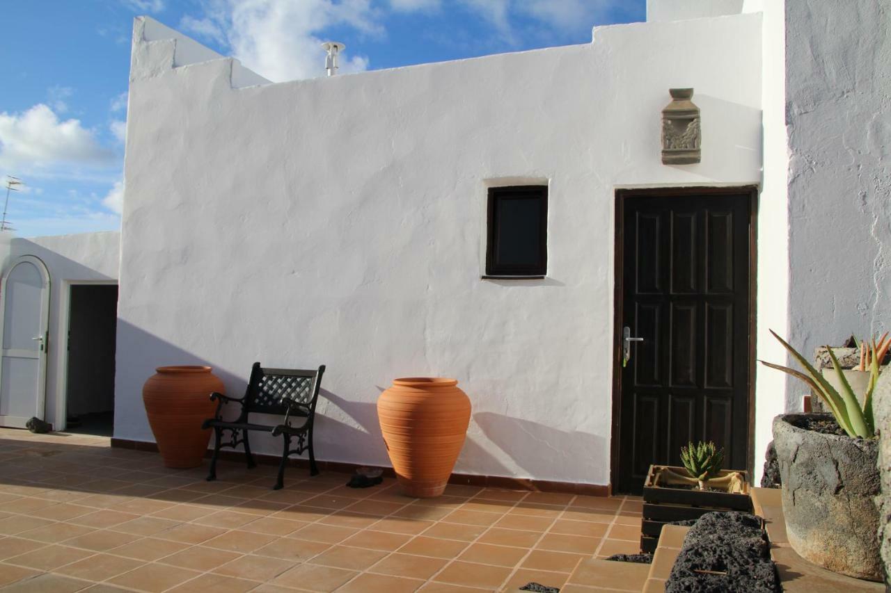 Casa Caldera Guiguan Сasa de vacaciones Tinajo