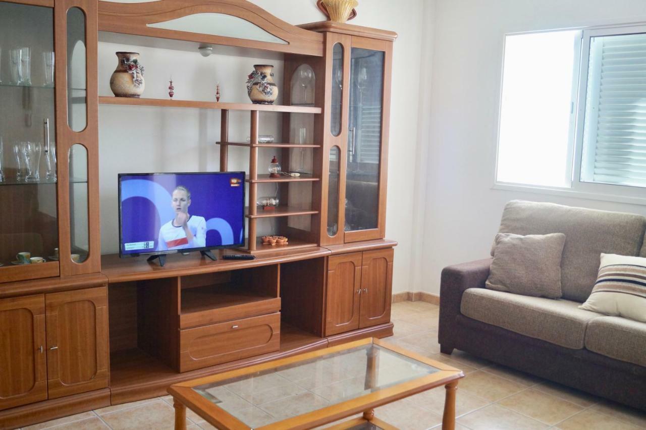 Casa Lola * La Santa