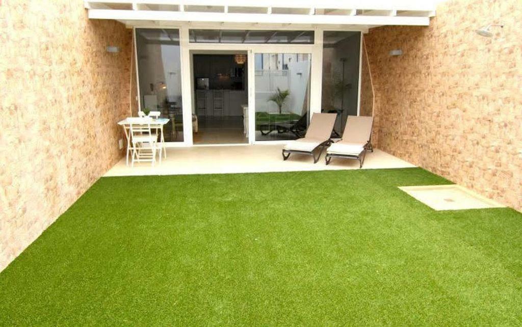 Apartamento Ground Floor With Private Garden, Charcos