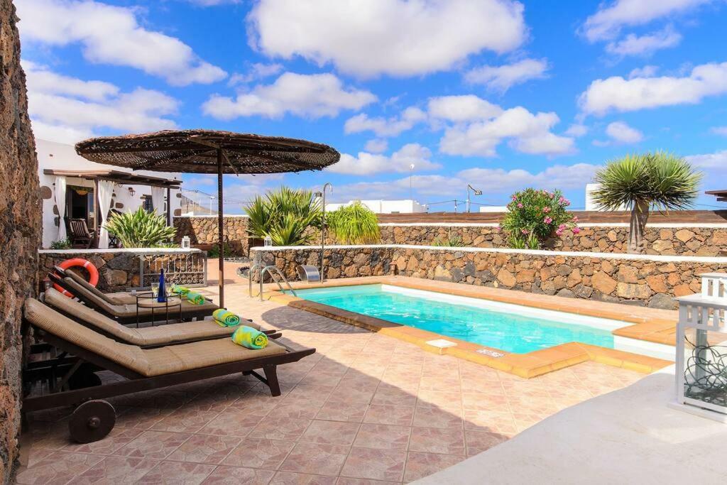 Country house El Caserio De Gueime Con Piscina Climatizada
