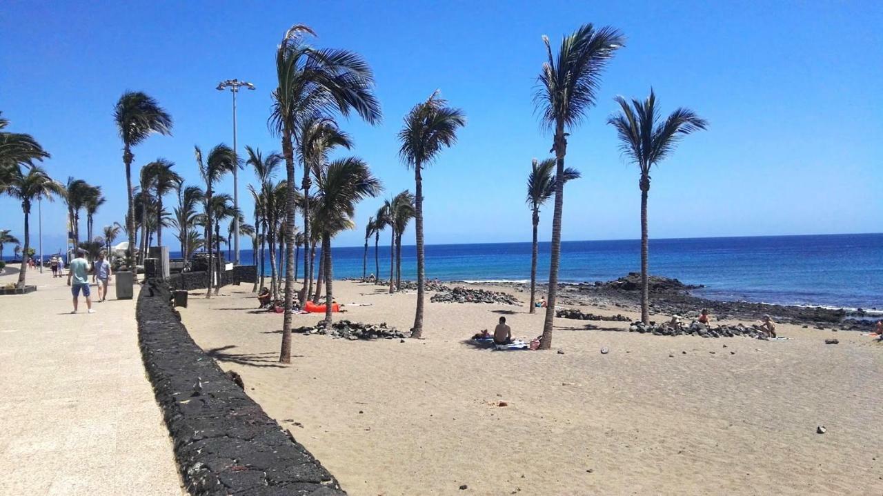 Aguazul - A Pie De Piscina Y Vistas Al Mar * Puerto del Carmen (Lanzarote)