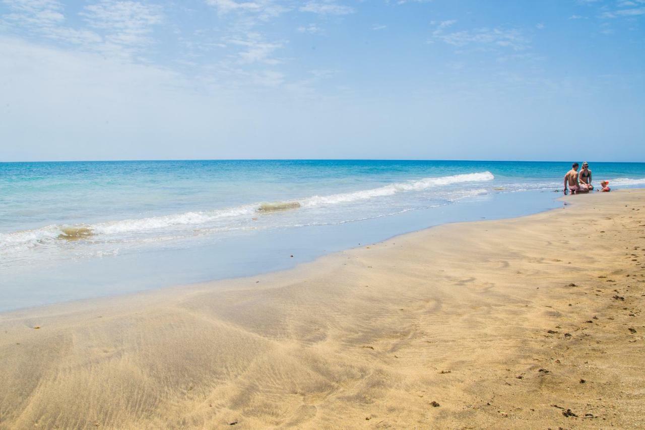 Pluton Puerto del Carmen (Lanzarote)