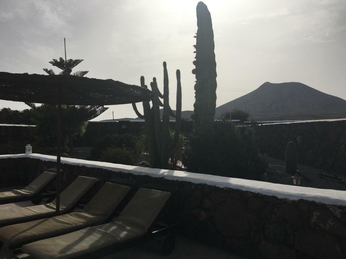 El Caserio De Gueime Con Piscina Climatizada Country house San Bartolome (Las Palmas)