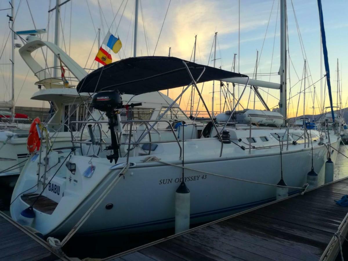 Velero Babu Puerto Calero