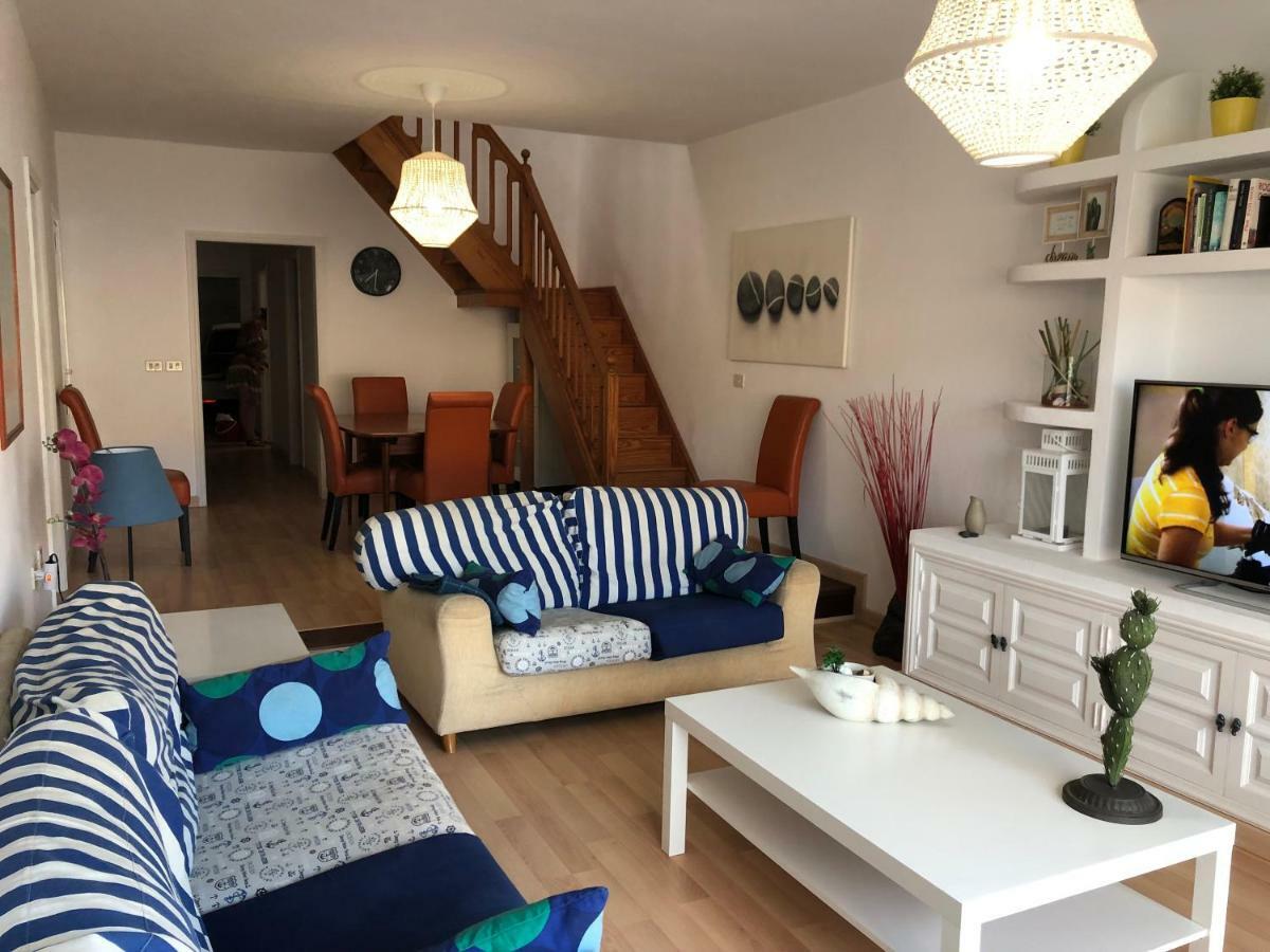 Holiday home Playa De Caleta De