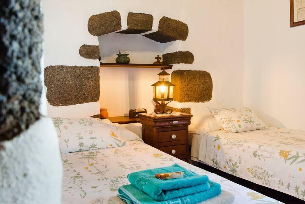 El Caserio De Gueime Con Piscina Climatizada Country house