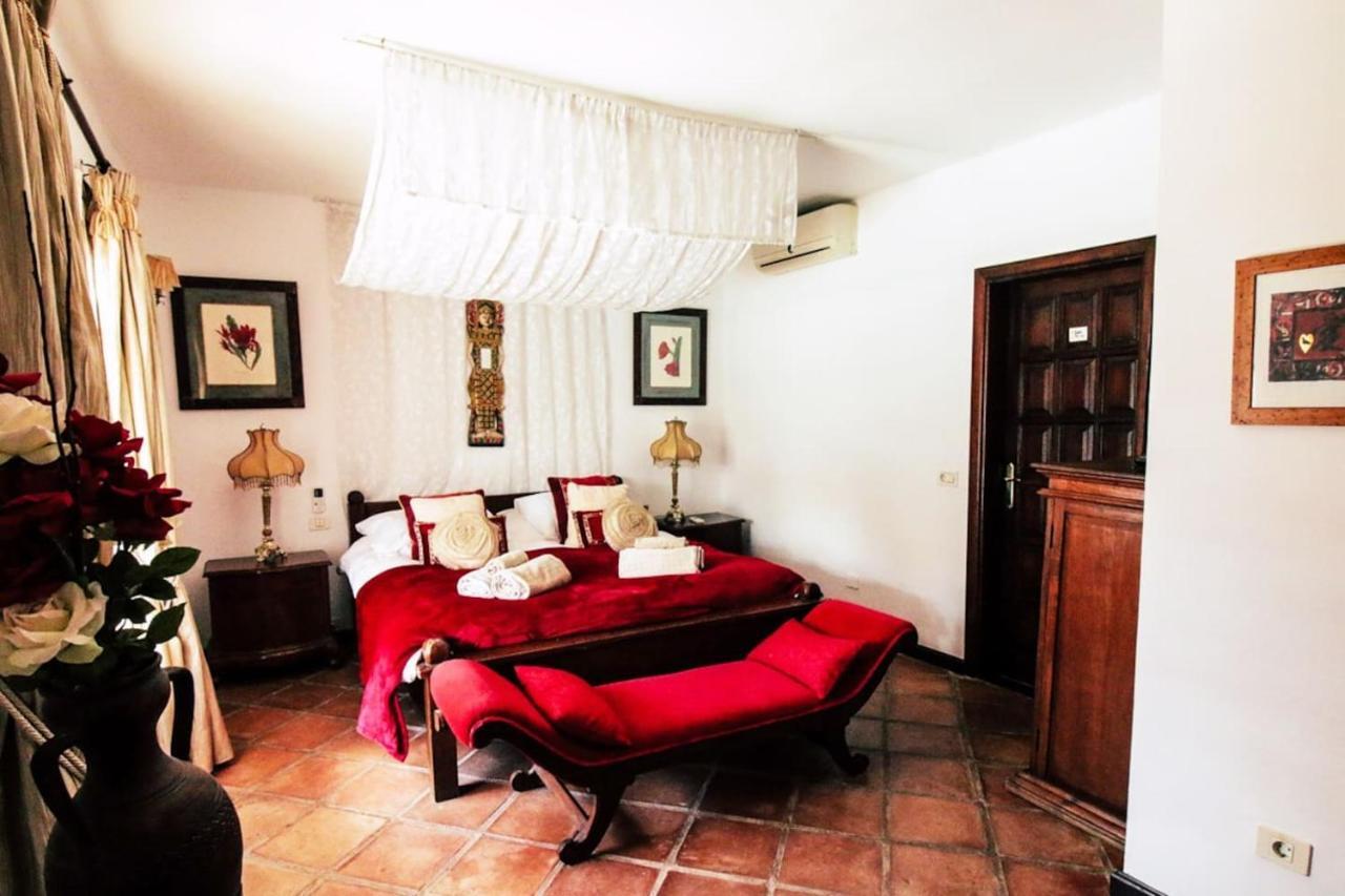 La Luna Villa
