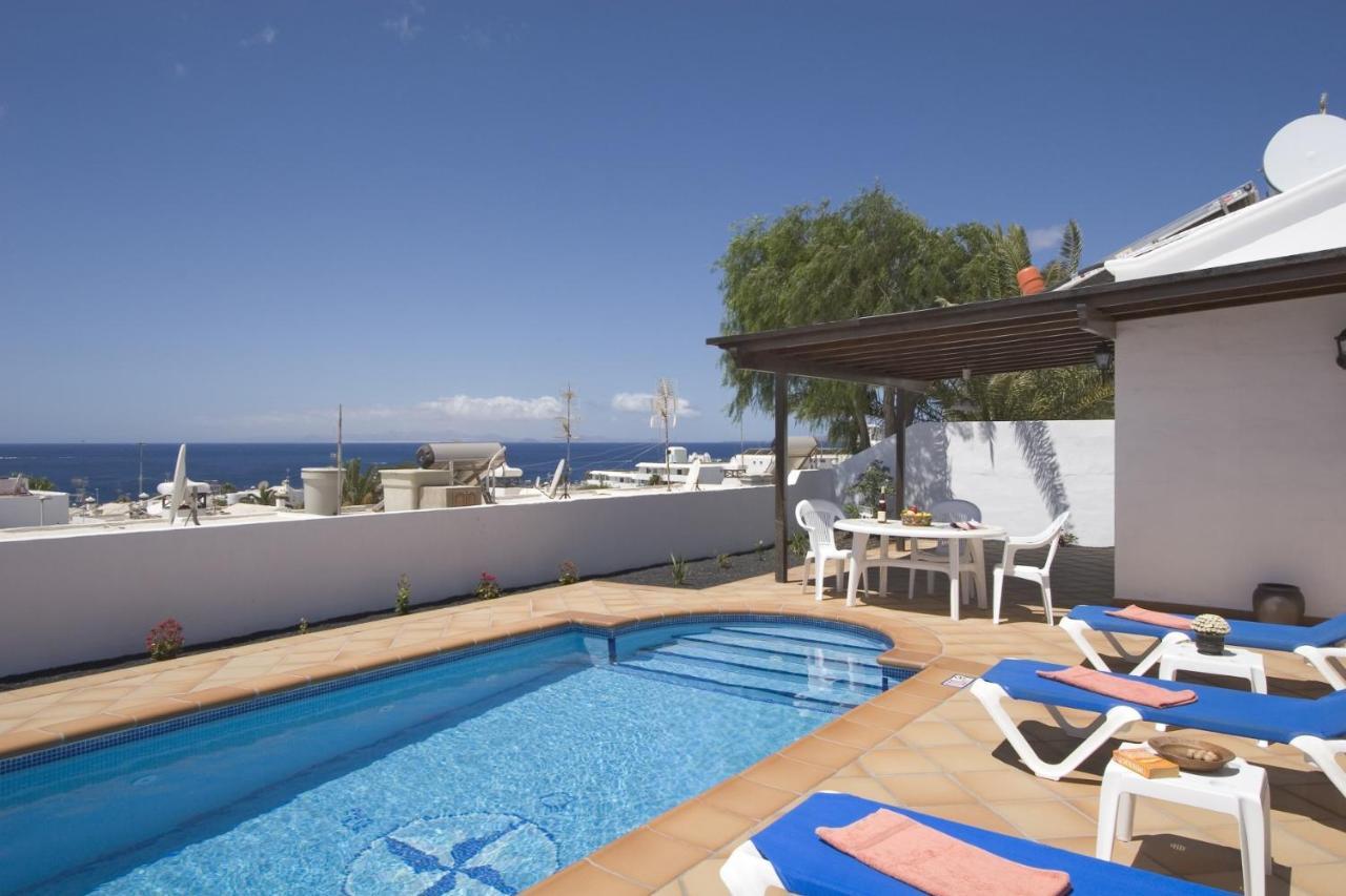 2 Bedroom 'the Bungalow' With Private Heated Pool. Villa Puerto del Carmen (Lanzarote)
