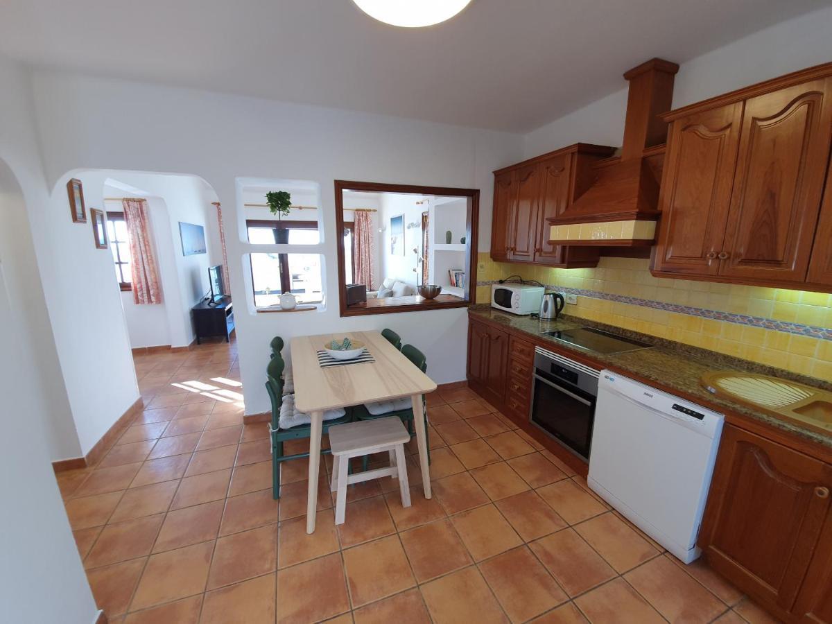 Villa 2 Bedroom 'the Bungalow' With Private Heated Pool.