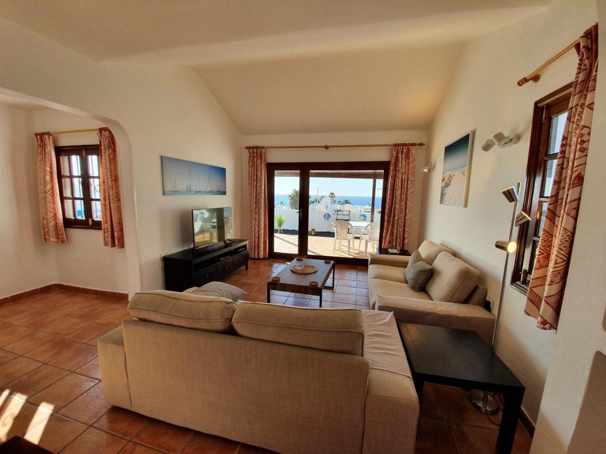 2 Bedroom 'the Bungalow' With Private Heated Pool. Puerto del Carmen (Lanzarote)